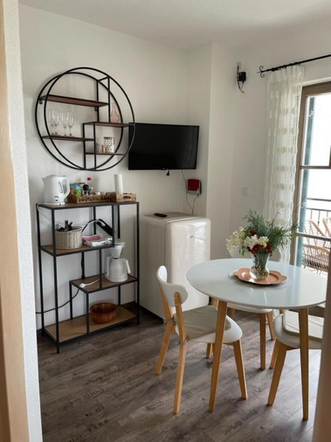 Apartments Villa Kameja Donji Okrug  Kültér fotó